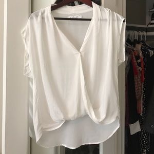 Velvet by Graham & Spencer white blouse size small