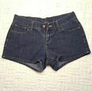 • Old Navy Flirt shorts •