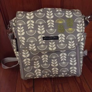 Petunia pickle bottom diaper bag