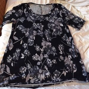 Black and Grey Floral Maternity tunic