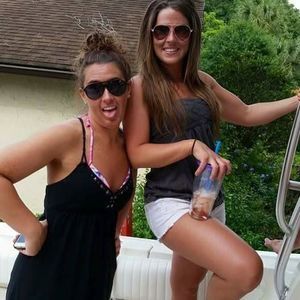 Meet your Posher, Debbie