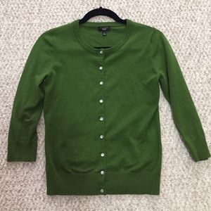 Talbots Petites 3/4 sleeve olive green cardigan