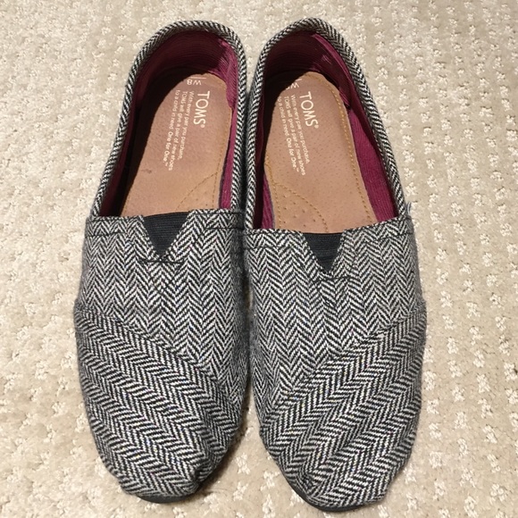 Black and White Chevron Toms w/ a hint of Glitter