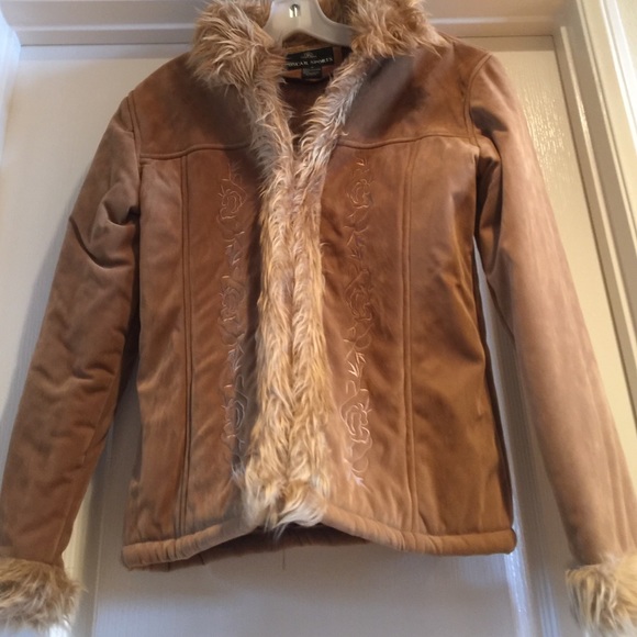 Light Jacket - Picture 3 of 3