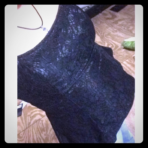 Sexy Peplum Lace top. - Picture 1 of 4