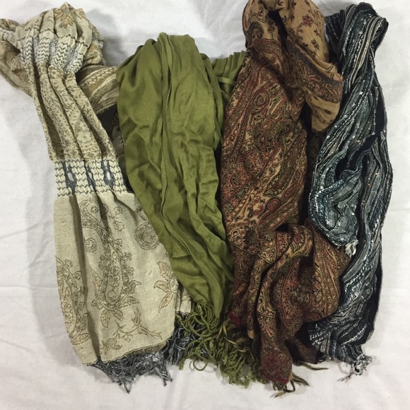 Scarf Bundle!!! (4)