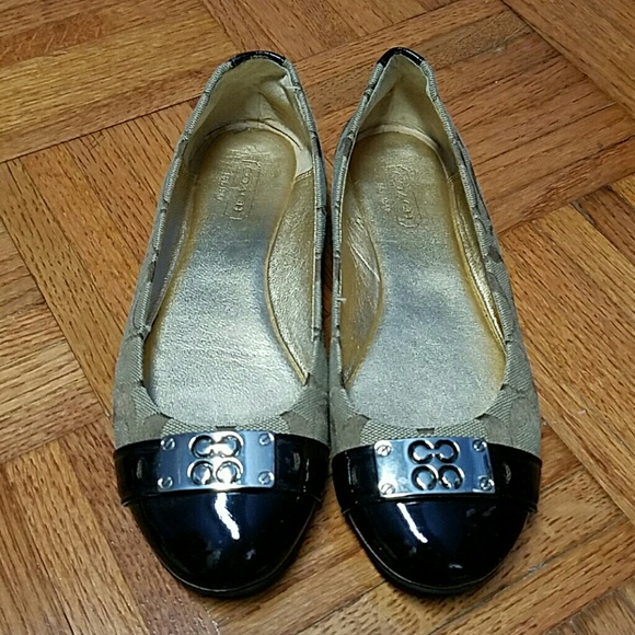 Coach Shoes - NWOT coach flats