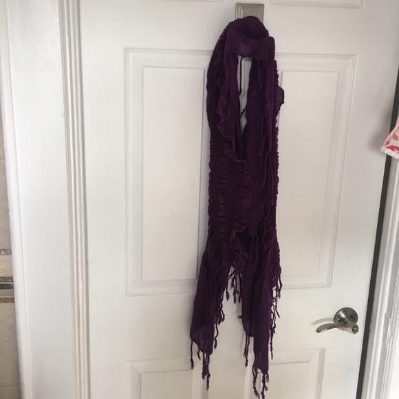 Frenchi eggplant scarf like new