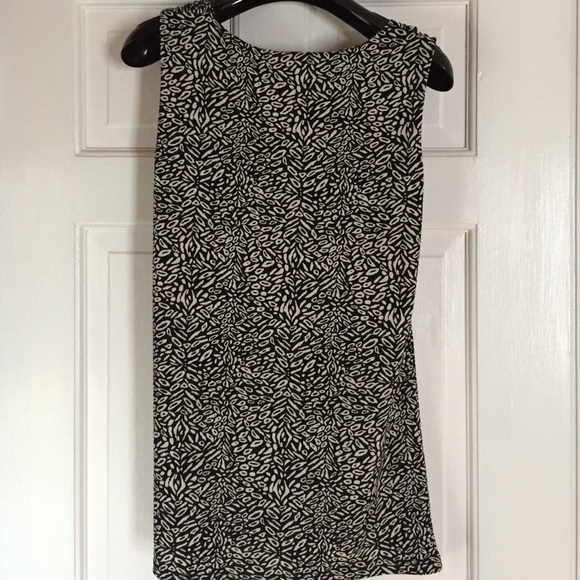 Kenneth Cole Sleeveless Classic - Picture 3 of 4