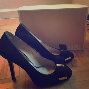 Michael Kors Black Suede 'Delphine' pump