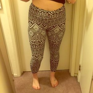 Patterned leggings