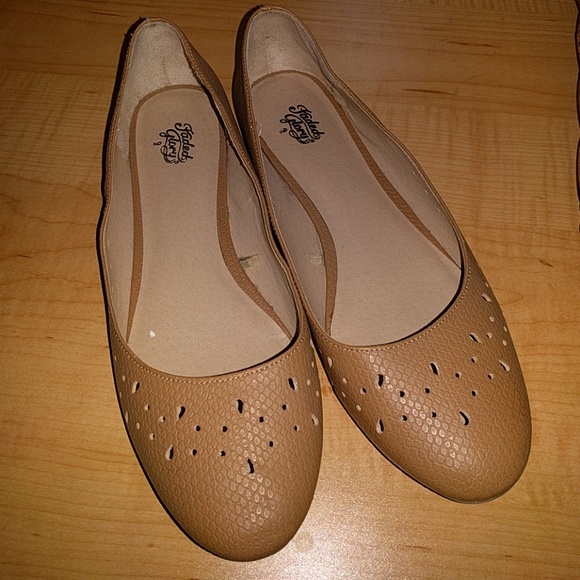 Faded Glory Tan Flats