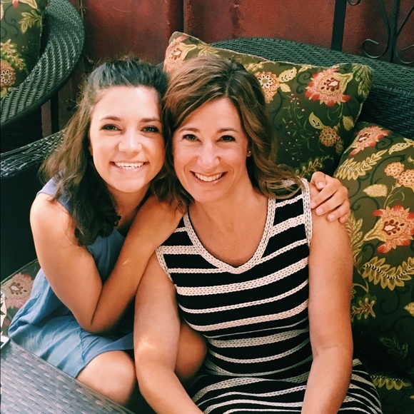 Meet your Posher, Mallory!