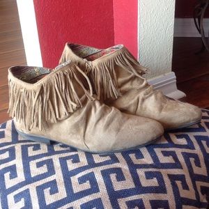 Fringe Bootie Women's Size 11