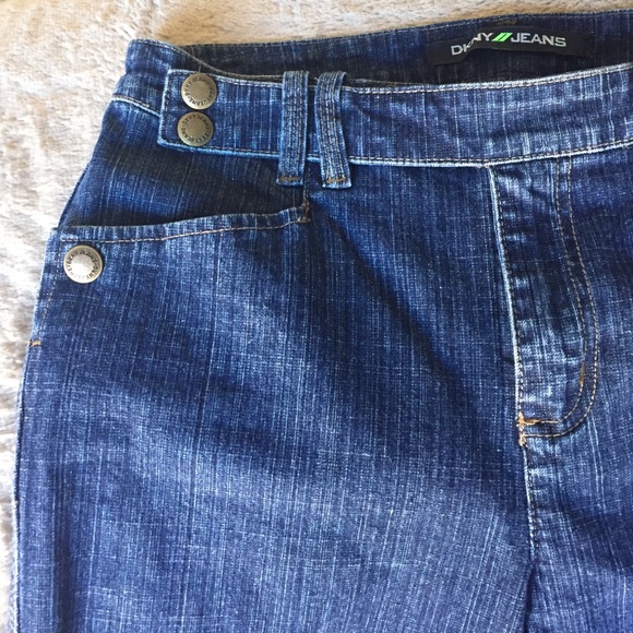 Never worn DKNY jeans