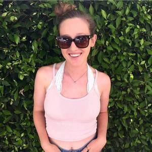 Meet your Posher, Madison