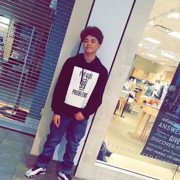 Meet your Posher, Jason - Picture 1 of 1