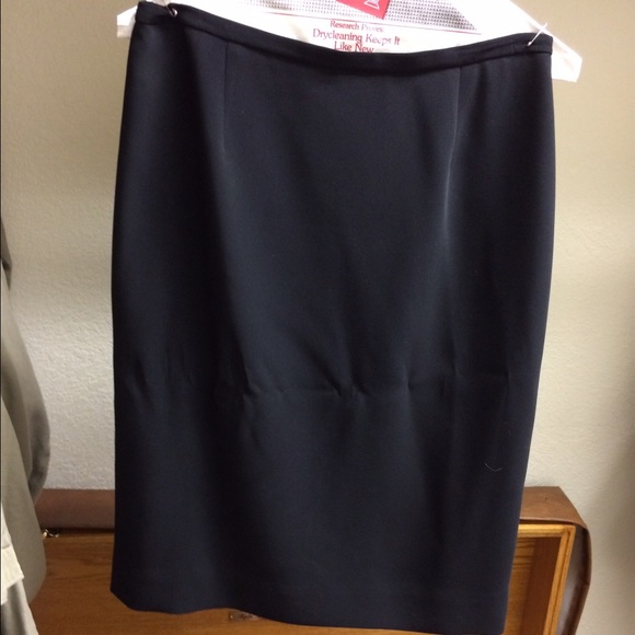 Anne Klein black pencil skirt