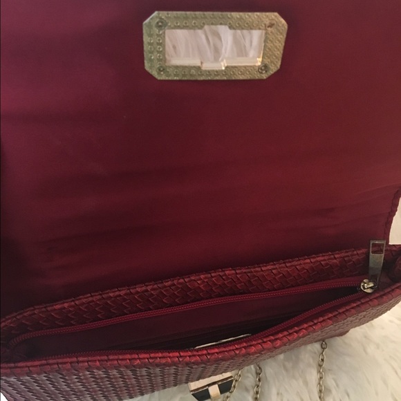Red Chain bag - Picture 3 of 4