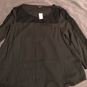 NWT resale Metaphor shirt