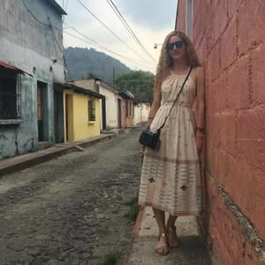 Meet your Posher, Renata