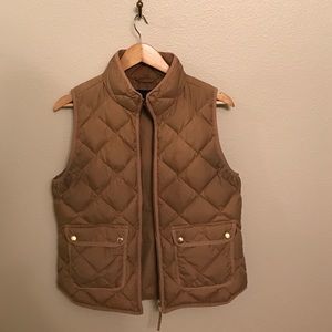 Medium Tan jcrew puff vest
