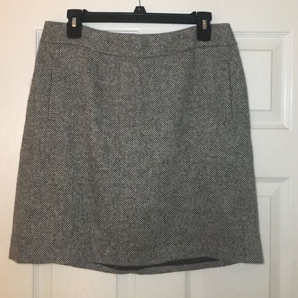 BR Brown Skirt with amazing front pockets