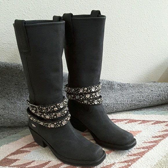 rocket dog blazer boots