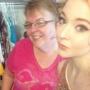 Meet your Posher, Maegan