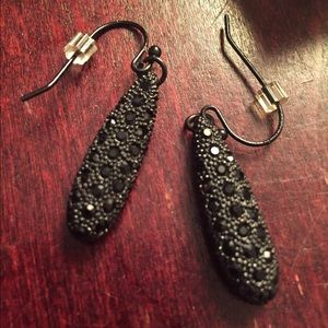 Stunning black crystal earrings