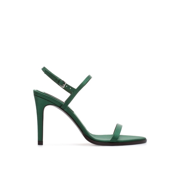 RARE** Elegant ZARA Satin Strappy Heels - Picture 4 of 5