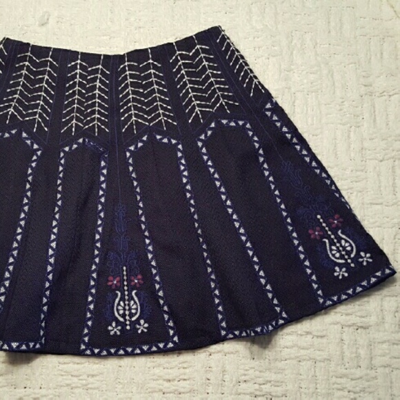 • Boutique Skater Skirt •