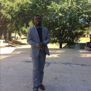 Meet your Posher, Devin