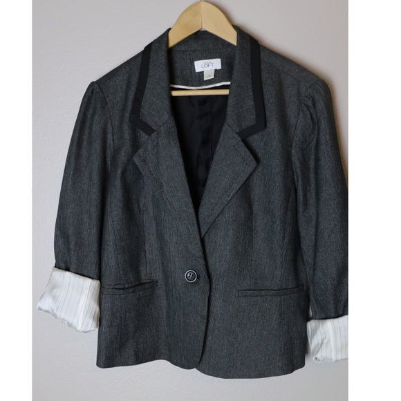 FLASH SALE! Ann Taylor LOFT Blazer - Size 14