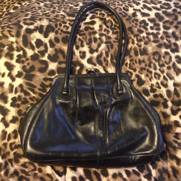 ✨FOSSIL Pin Up Style Kiss Lock Closure Purse✨
