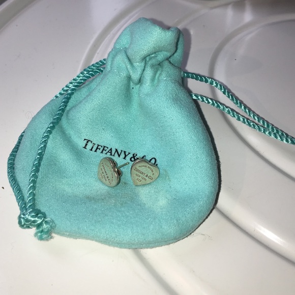 'Return to Tiffany' Mini Heart Tag Earrings