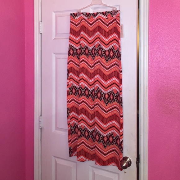 Maxi Skirt - Picture 1 of 1