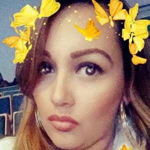 Meet your Posher, Joanna