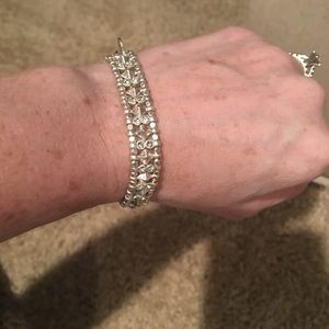 Stella and dot stretch bracelet