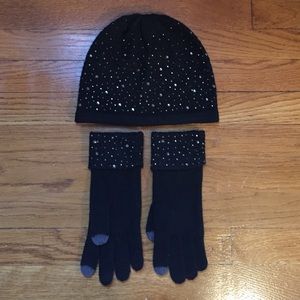 Vera Wang Black Studded Hat and Gloves Set