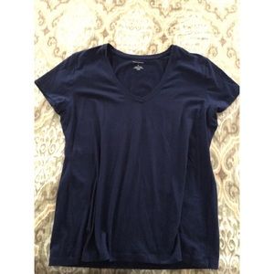 Banana Republic New V-Neck top