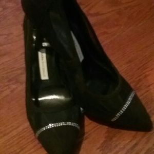 Dana Buchman size 9.5