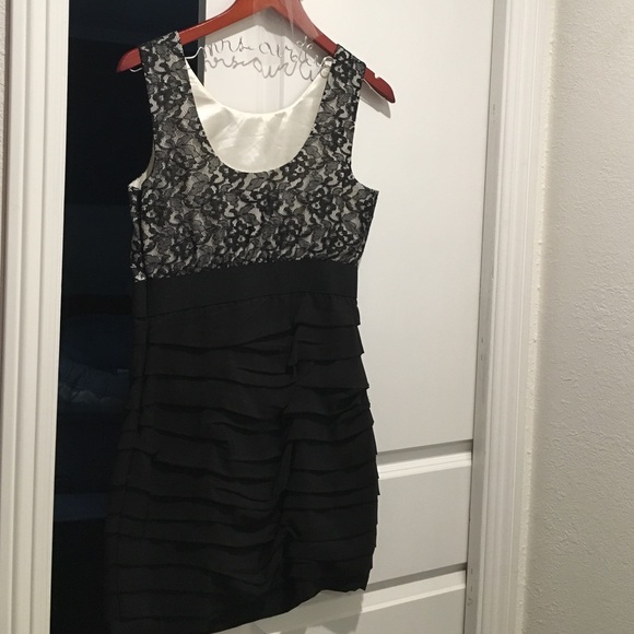 Black and white Dress