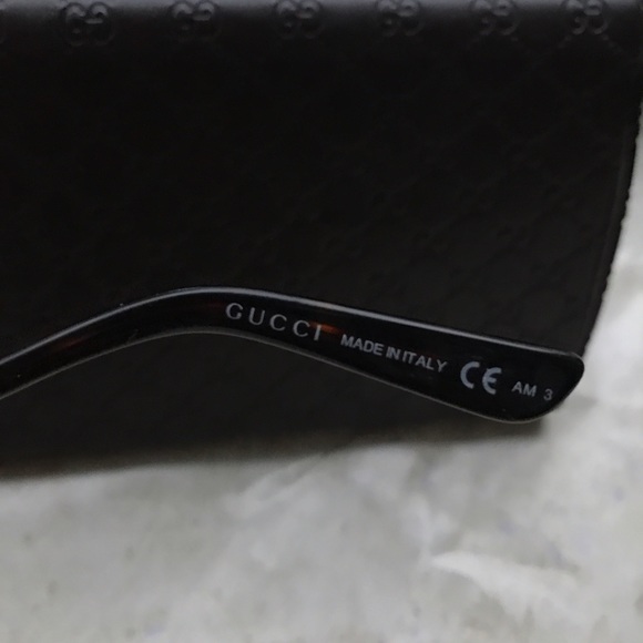 Authentic Gucci glasses good condition - Picture 4 of 4