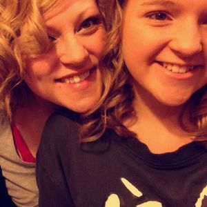 Meet your Posher, Alli