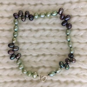 Handmade pearl bracelet