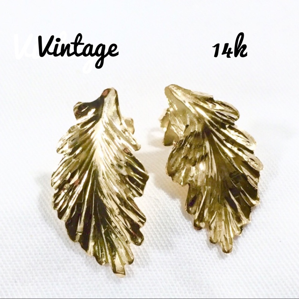 14k Leaf Earrings 🍂