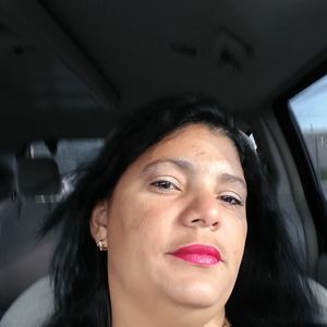 Meet your Posher, Mayelin