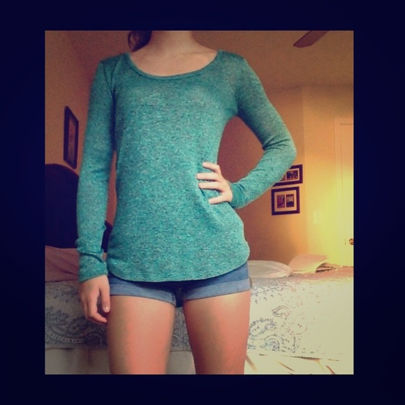 Blue Sweater. - Picture 1 of 4