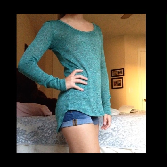 Blue Sweater. - Picture 2 of 4